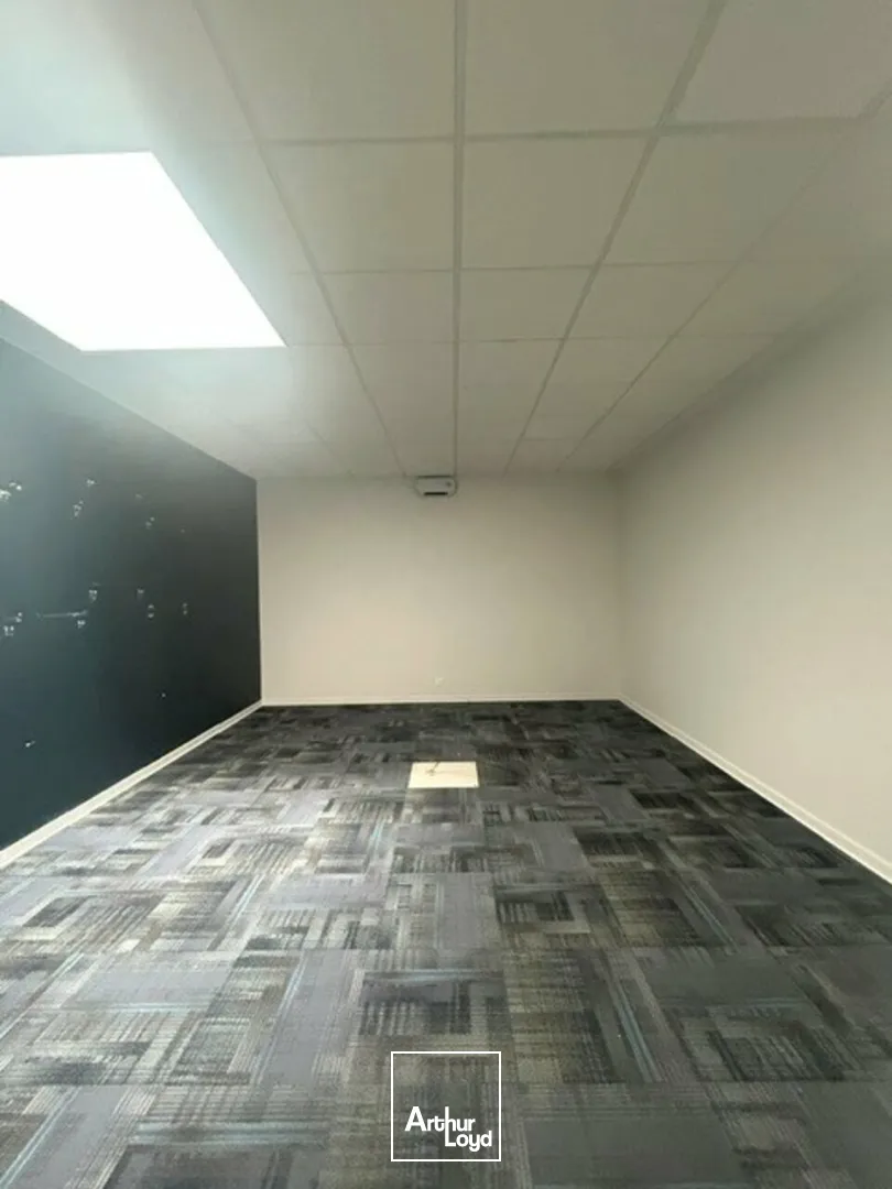 Locaux commerciaux - Location - ESSEY LES NANCY - 54270 - 490-490 - 7857046