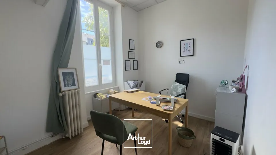 Bureaux - Location - BRIVE-LA-GAILLARDE - 19100 - 12-12 - 7857072