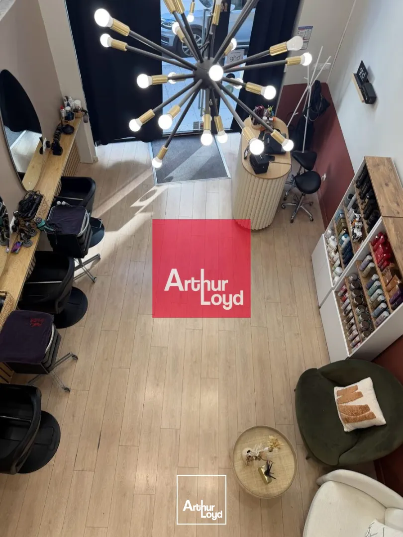 Locaux commerciaux - Location - GRENOBLE - 38000 - 56-56 - 7857238
