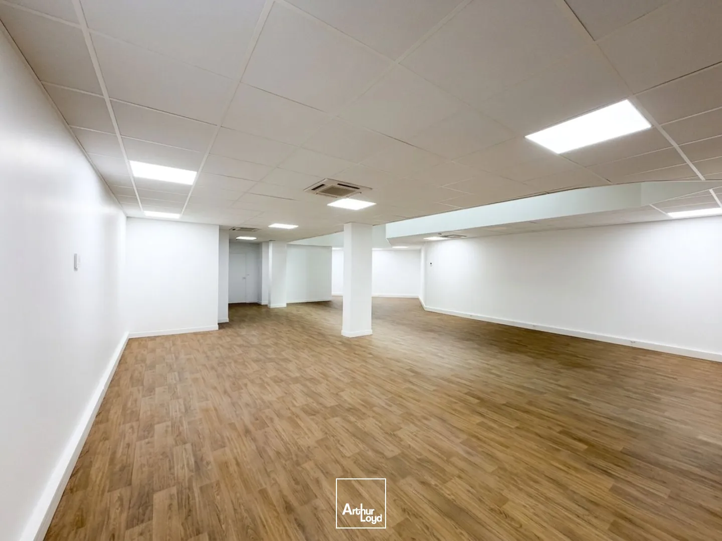 Bureaux - Location - LEVALLOIS PERRET - 92300 - 156.5-156.5 - 7857444
