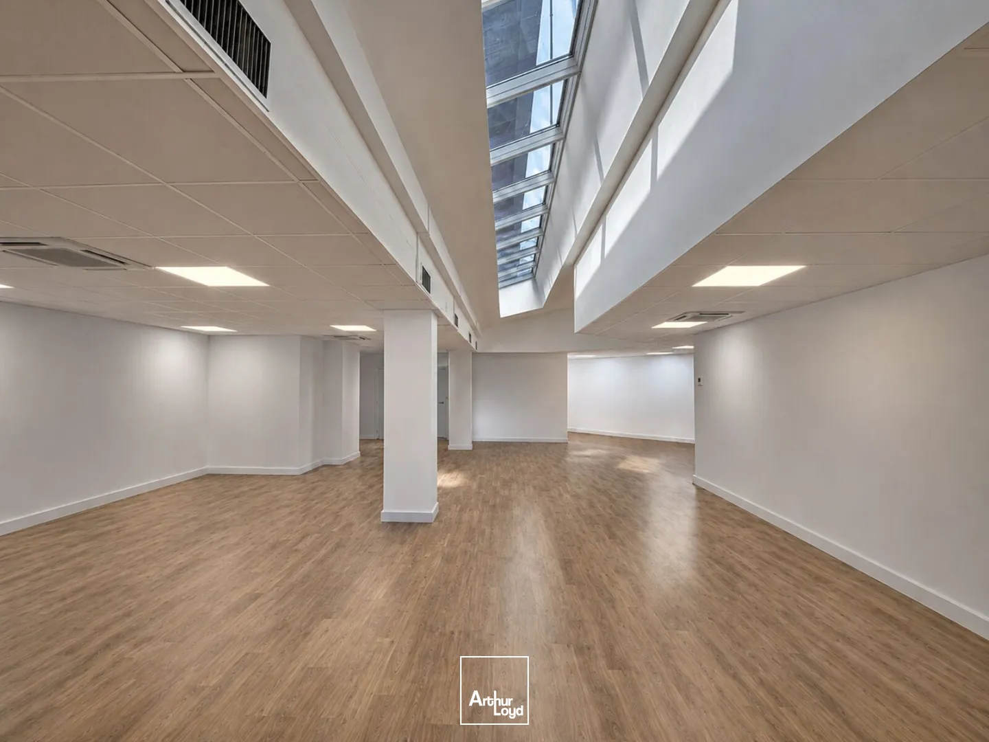 Bureaux - Location - LEVALLOIS PERRET - 92300 - 156.5-156.5 - 7857442