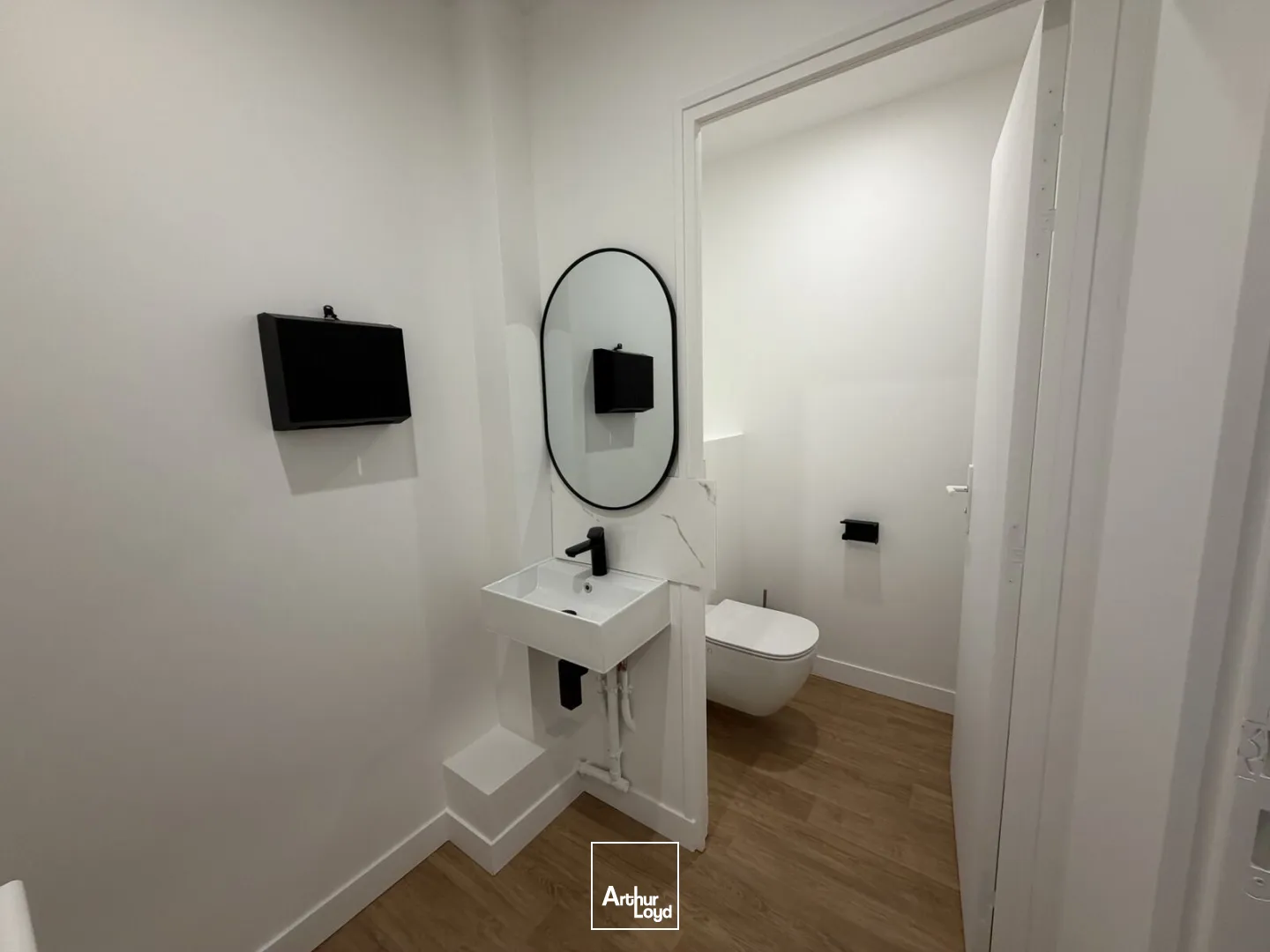 Bureaux - Location - LEVALLOIS PERRET - 92300 - 156.5-156.5 - 7857446