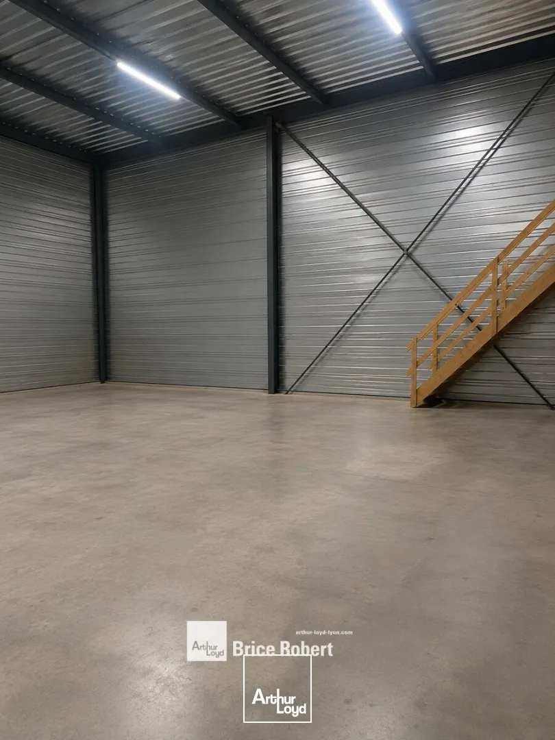 Locaux d'activité & Entrepôts - Location - BRINDAS - 69126 - 260-260 - 7857714