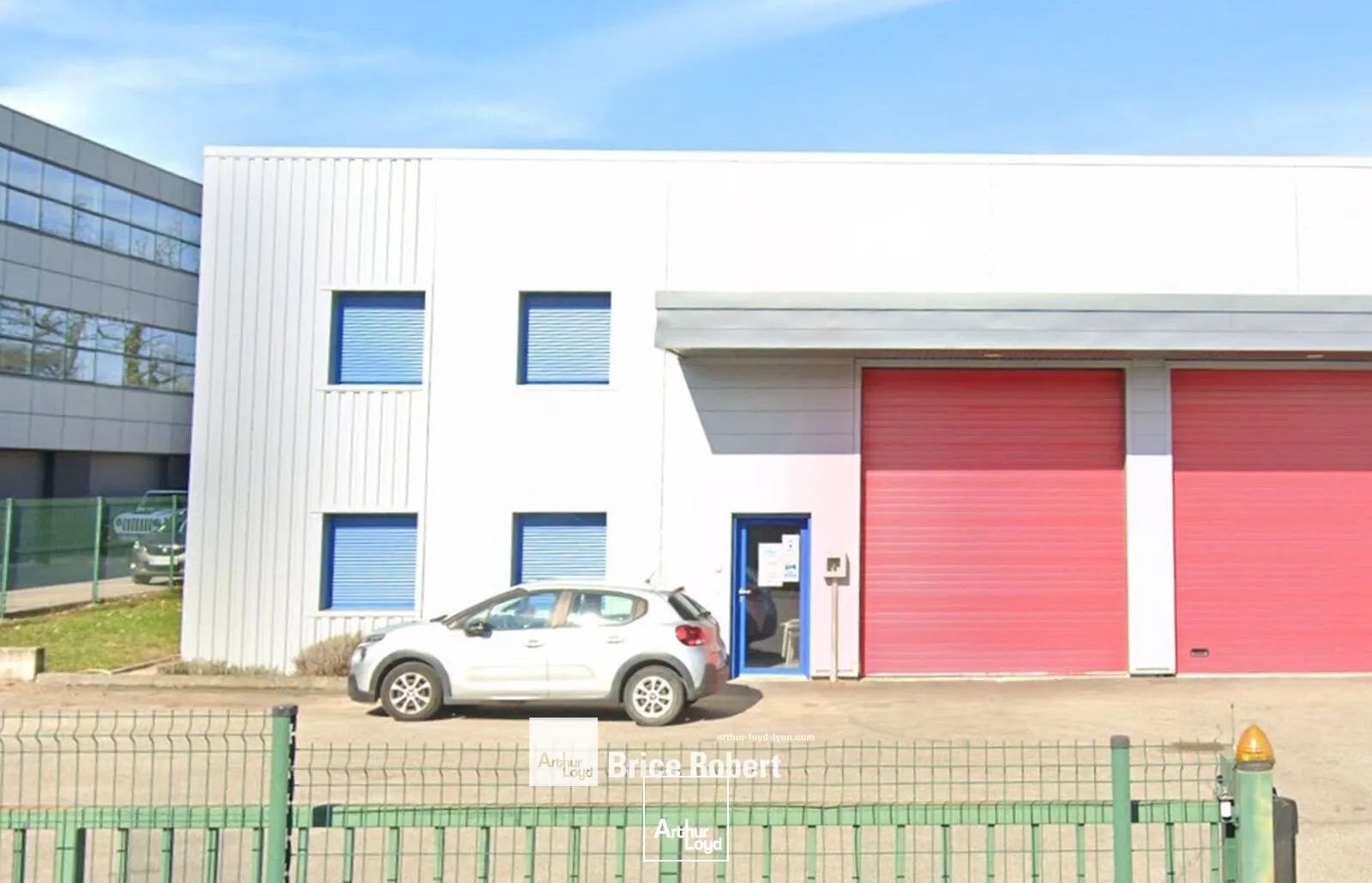 Locaux d'activité & Entrepôts - Location - BRINDAS - 69126 - 260-260 - 7857711