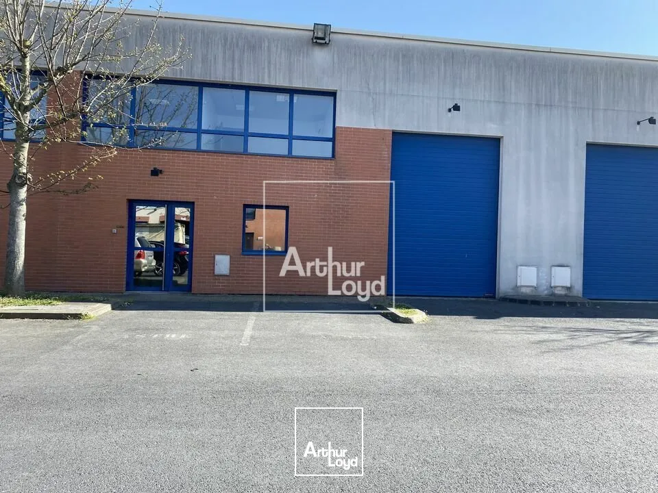 Locaux d'activité & Entrepôts - Location - MOISSY CRAMAYEL - 77550 - 187-187 - 7857872