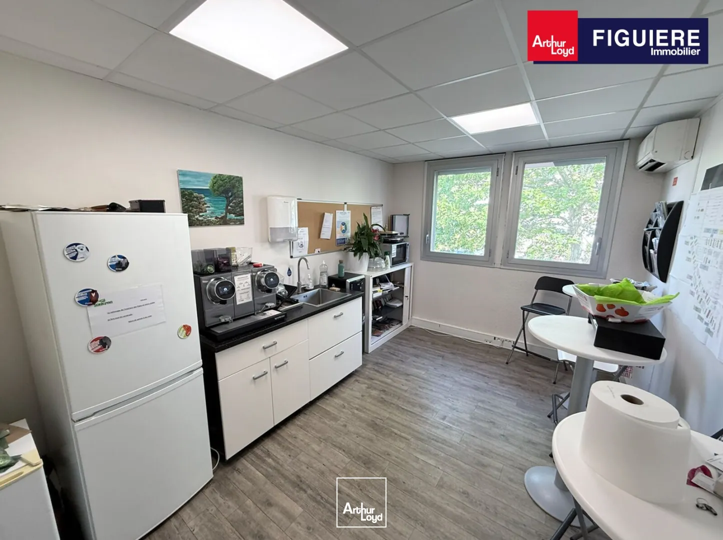 Bureaux - Location - VITROLLES - 13127 - 696.9-696.9 - 7857961