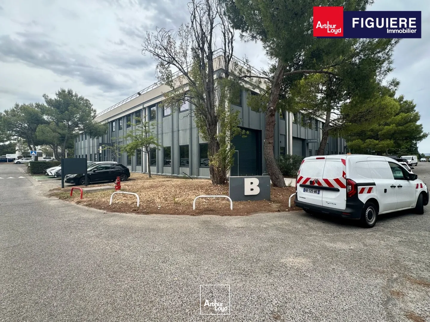Locaux d'activité & Entrepôts - Location - VITROLLES - 13127 - 240-240 - 7857962