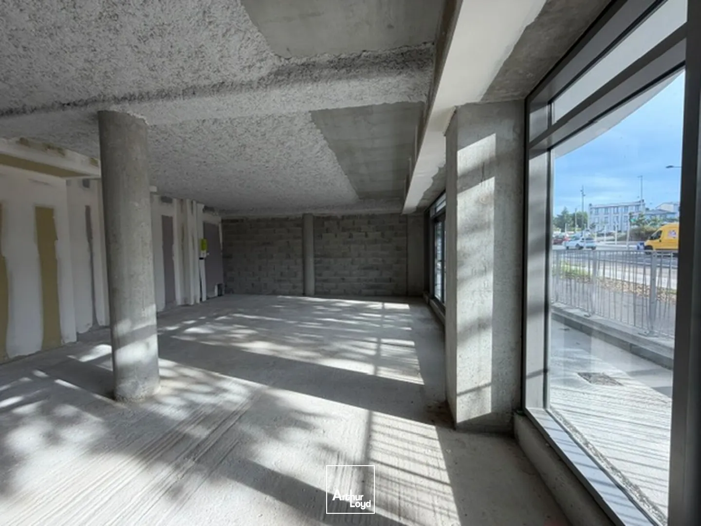 Locaux commerciaux - Location - BREST - 29200 - 93.15-235.3 - 7858036