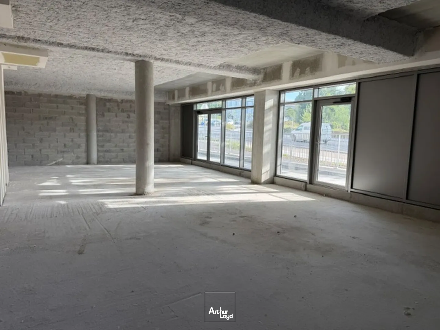 Locaux commerciaux - Location - BREST - 29200 - 93.15-235.3 - 7858040
