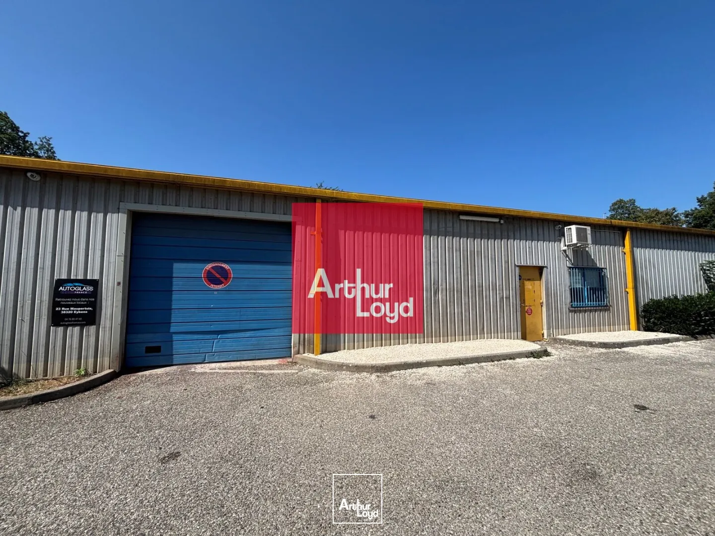Locaux d'activité & Entrepôts - Location - SAINT MARTIN D'HERES - 38400 - 150-150 - 7858082