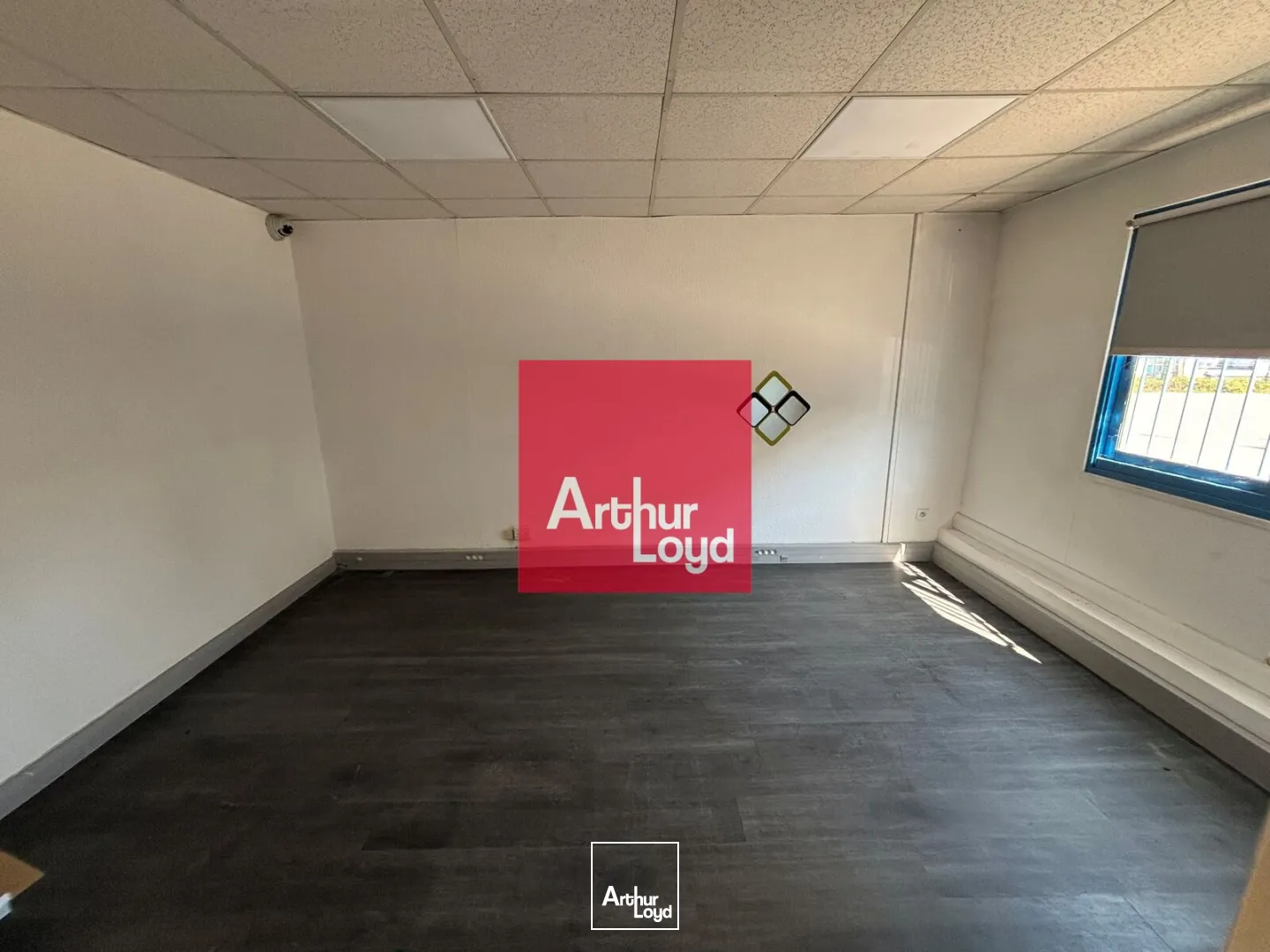 Locaux d'activité & Entrepôts - Location - SAINT MARTIN D'HERES - 38400 - 150-150 - 7858086