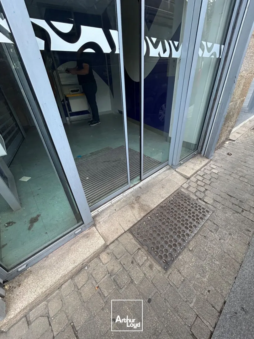 Locaux commerciaux - Location - NANTES - 44000 - 200-200 - 7858142