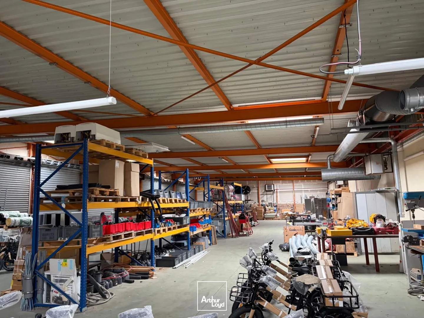 Locaux d'activité & Entrepôts - Vente - CERGY - 95000 - 1650.28-1650.28 - 7858206