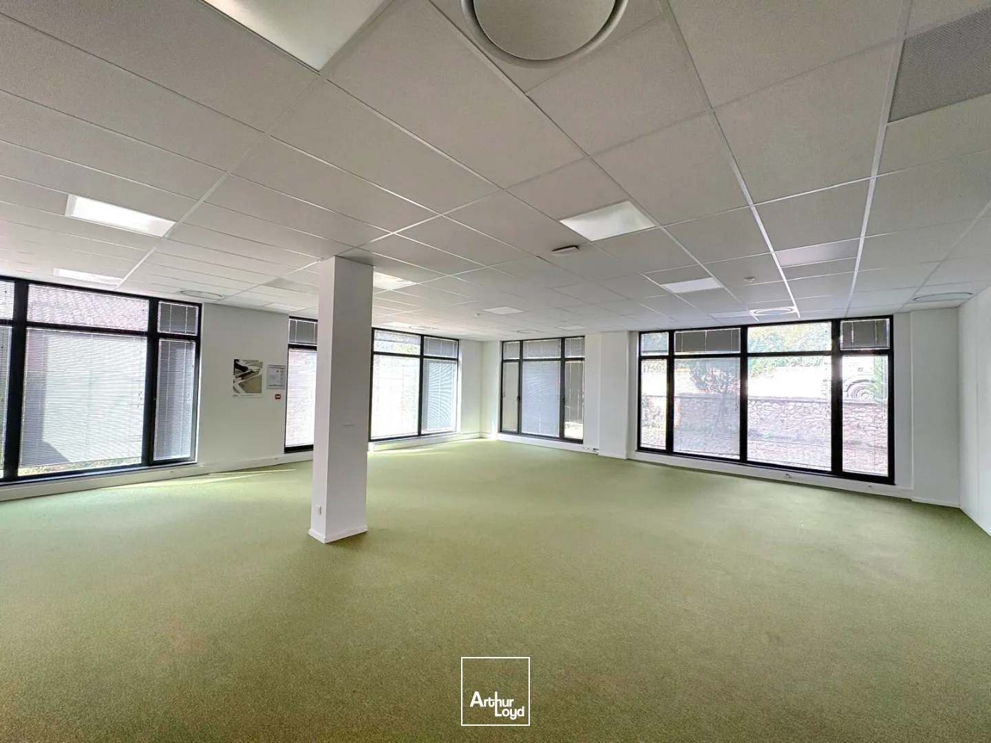 Bureaux - Vente - AUBAGNE - 13400 - 618.8-1995.69 - 7858264
