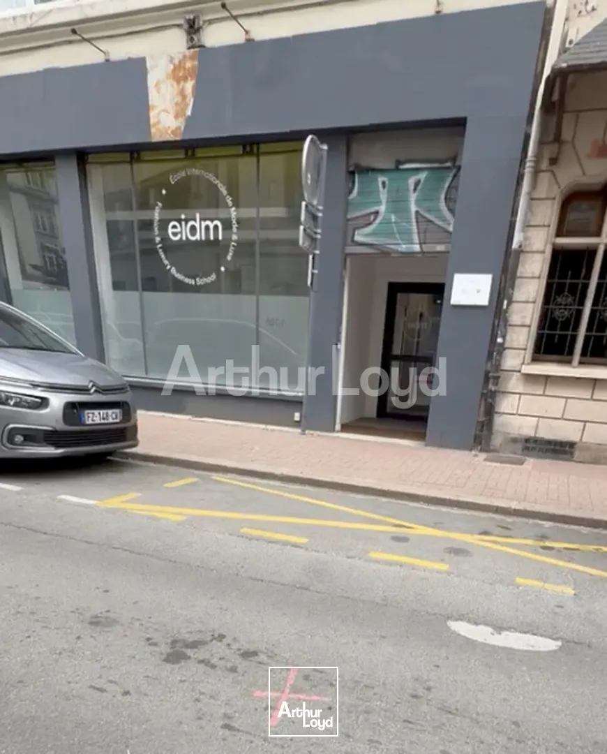 Locaux commerciaux - Location - LILLE - 59000 - 350-350 - 7858348