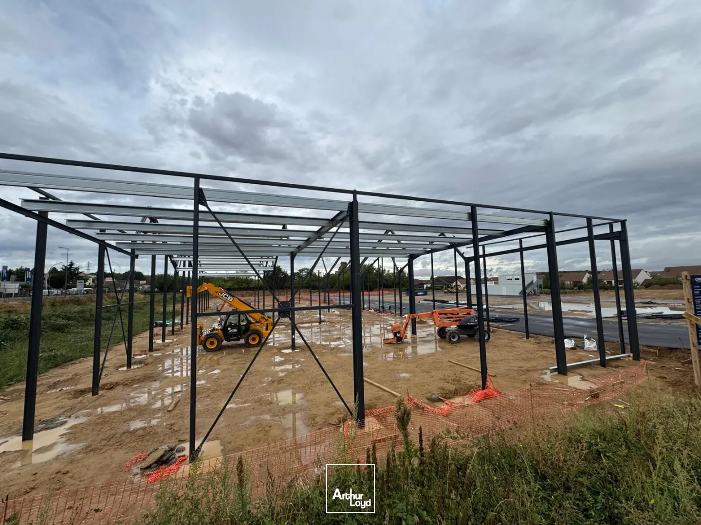 Locaux d'activité & Entrepôts - Location - PUISEUX PONTOISE - 95650 - 395.5-10719.3 - 7858993