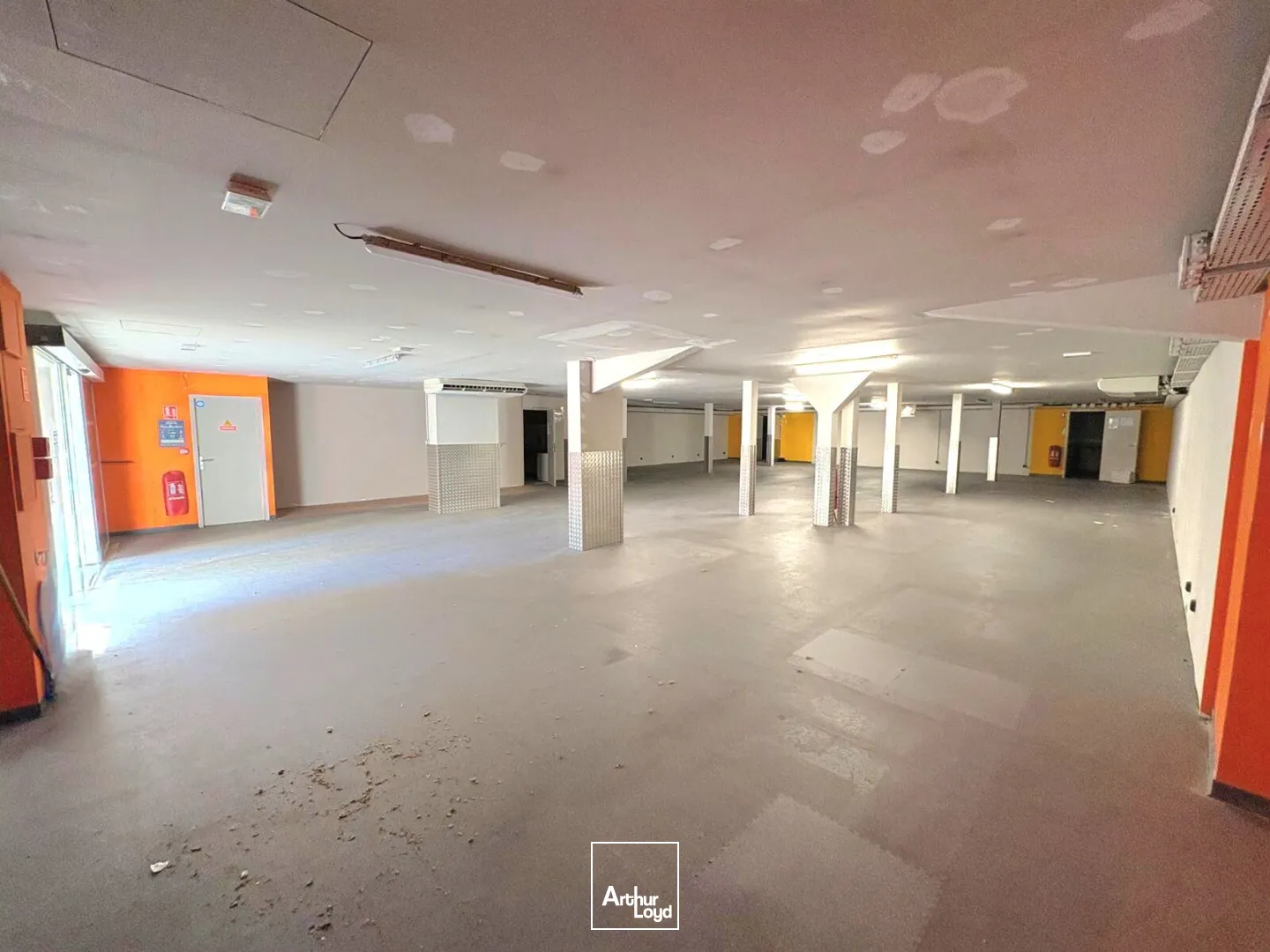 Bureaux - Vente - MARSEILLE - 13004 - 0-767.27 - 7859056