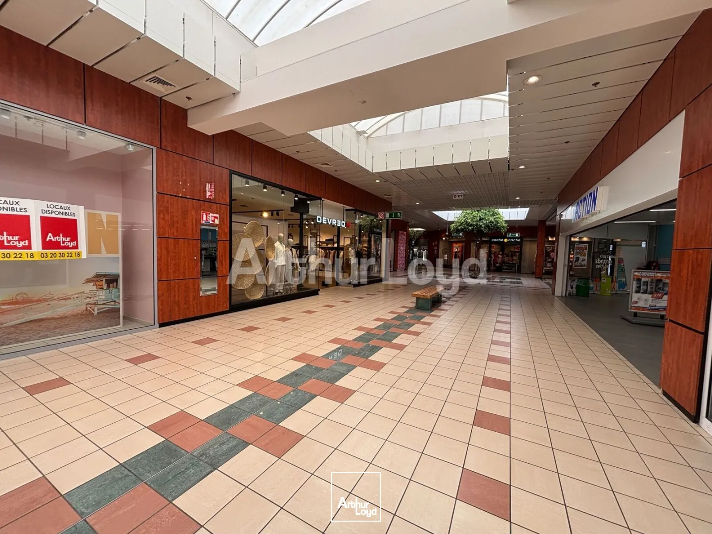 Locaux commerciaux - Location - VENDIN LE VIEIL - 62880 - 215-215 - 7865275