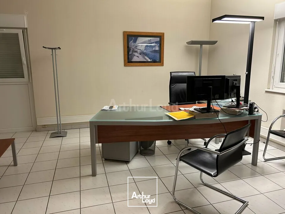 Bureaux - Vente - SAUSHEIM - 68390 - 210-210 - 7867900