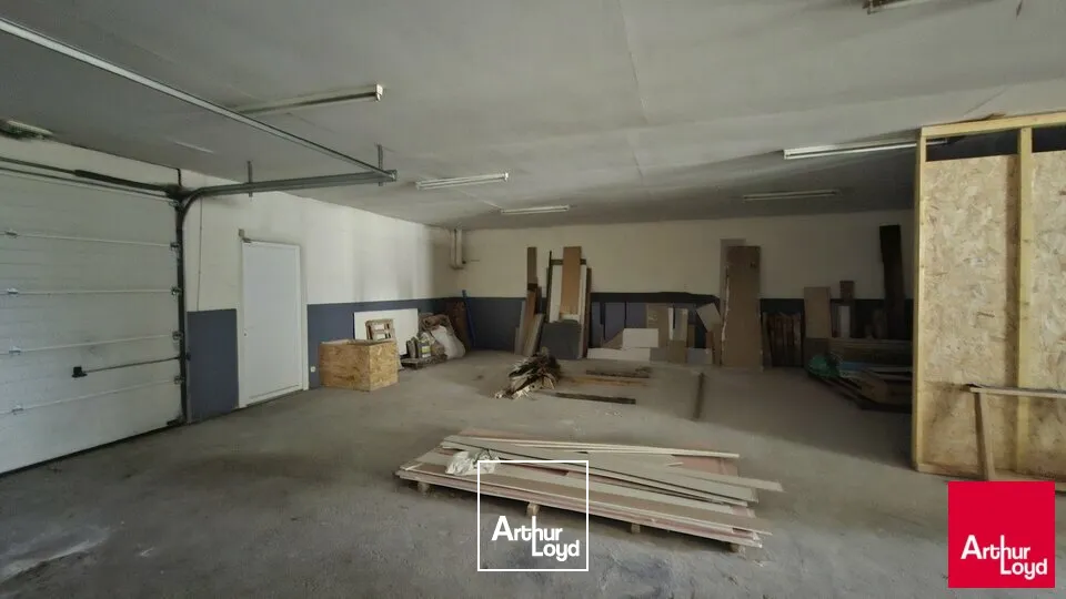 Locaux d'activité & Entrepôts - Vente - RUAUDIN - 72230 - 700-700 - 7867955