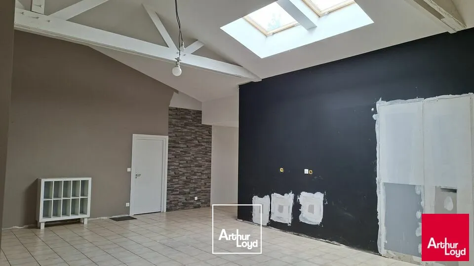 Locaux d'activité & Entrepôts - Vente - RUAUDIN - 72230 - 700-700 - 7867956