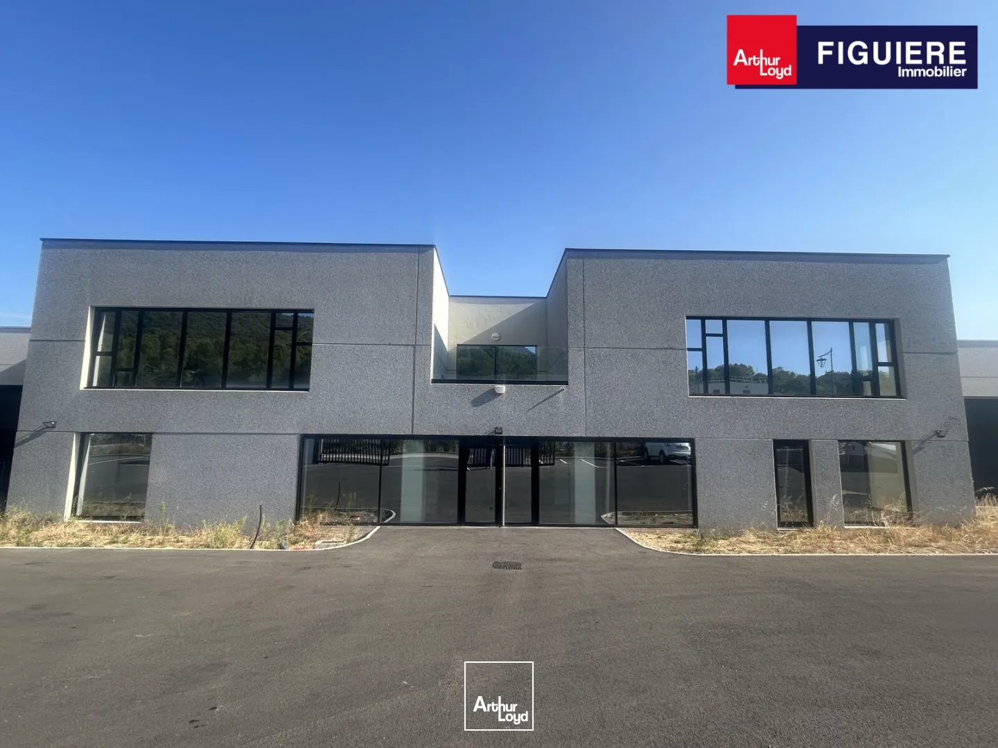 Locaux d'activité & Entrepôts - Location - SAINT ESTEVE JANSON - 13610 - 1550-1550 - 7868811