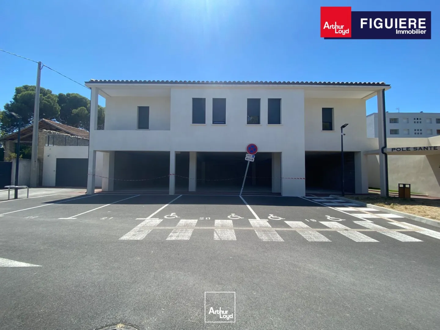 Locaux commerciaux - Location - SALON DE PROVENCE - 13300 - 138-138 - 7869692