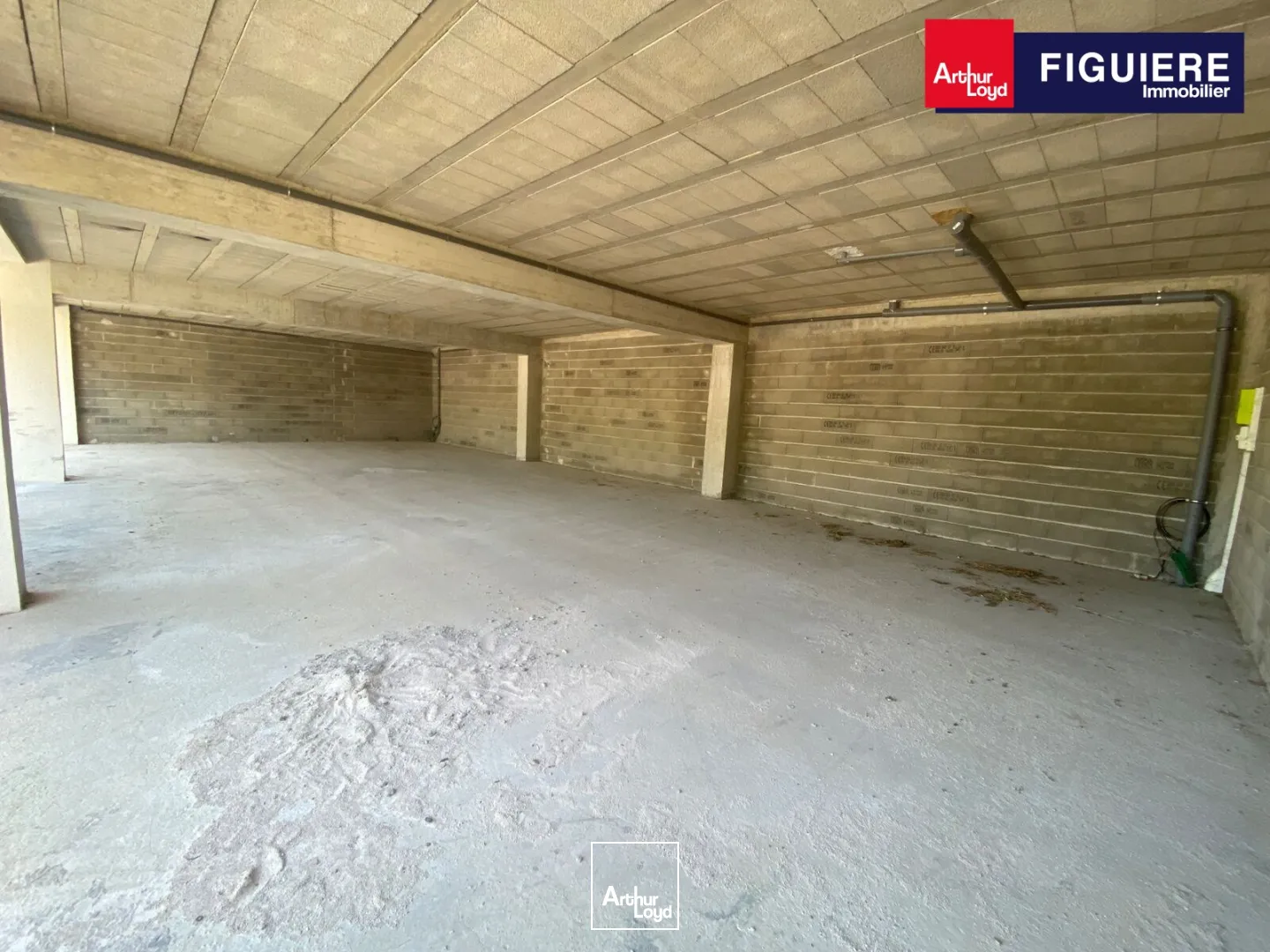 Locaux commerciaux - Location - SALON DE PROVENCE - 13300 - 138-138 - 7869693