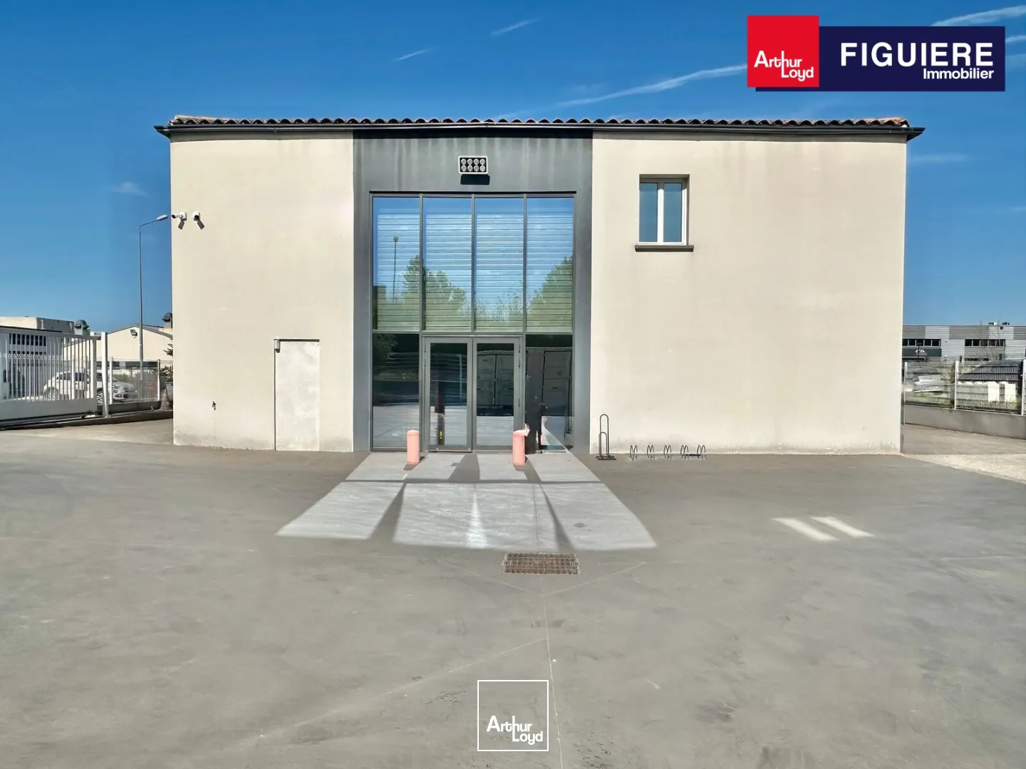 Locaux d'activité & Entrepôts - Location - EGUILLES - 13510 - 590-590 - 7869702