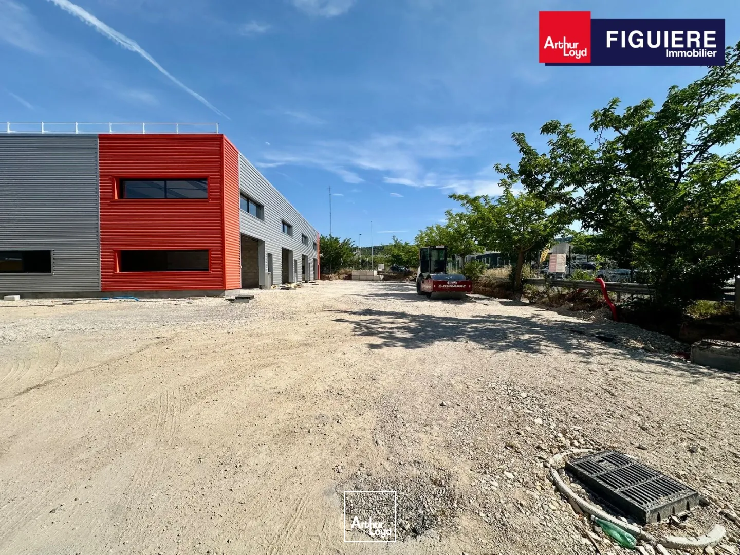 Locaux d'activité & Entrepôts - Location - EGUILLES - 13510 - 115-615 - 7869718