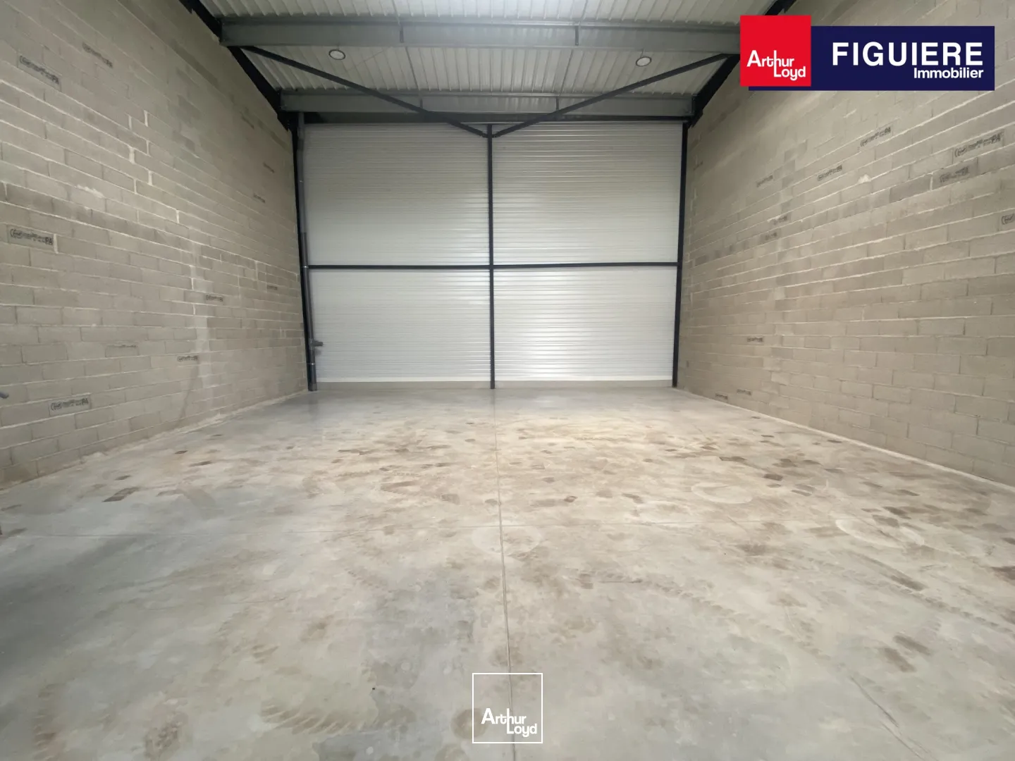Locaux d'activité & Entrepôts - Location - MEYREUIL - 13590 - 242-242 - 7869837