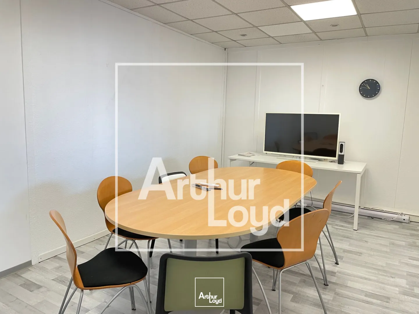 Bureaux - Location - MAUGUIO - 34130 - 121.9-121.9 - 7869884