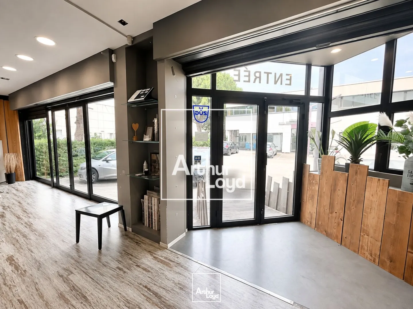 Bureaux - Location - NIMES - 30900 - 100-100 - 7869943