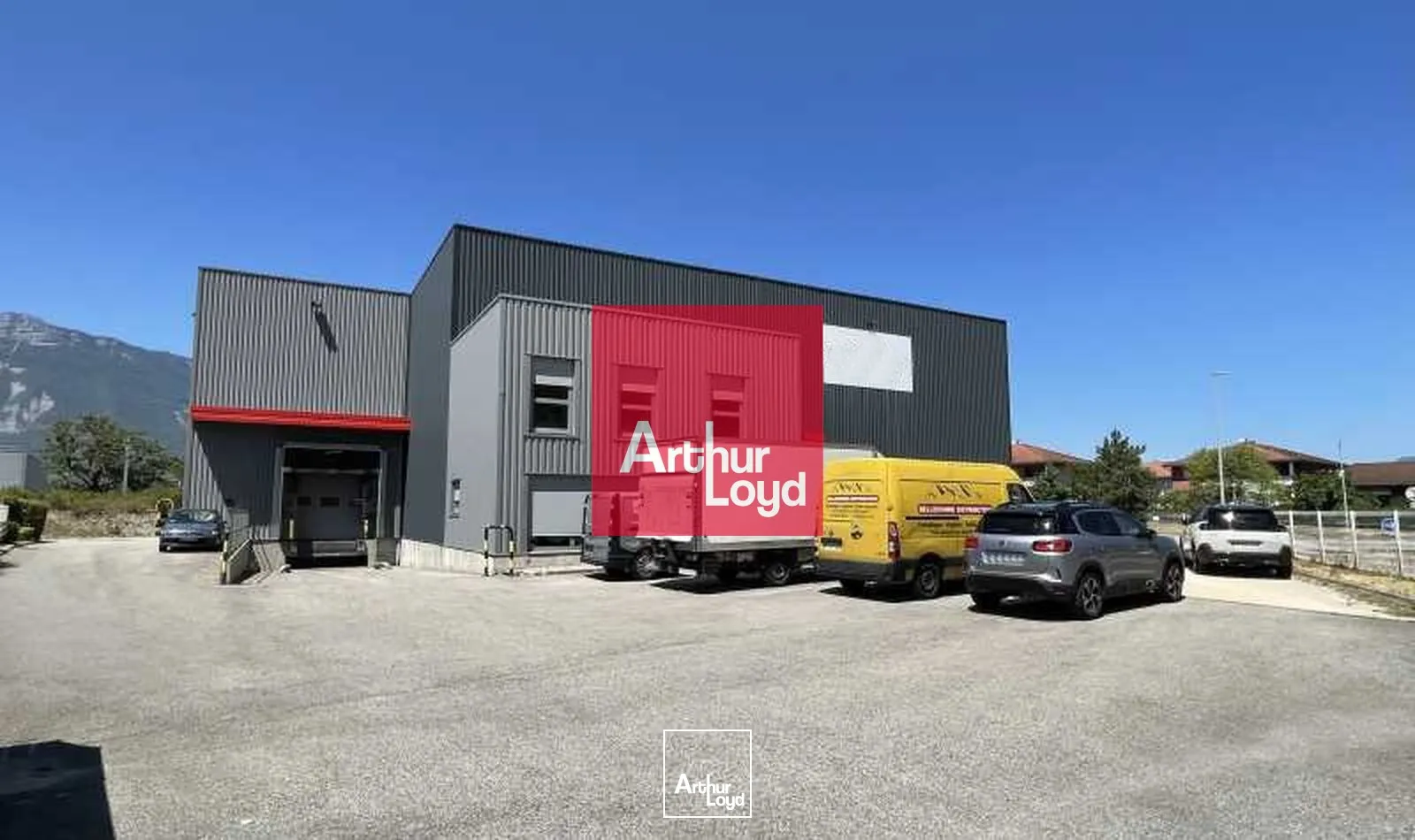 Locaux d'activité & Entrepôts - Vente - LE VERSOUD - 38420 - 620.73-620.73 - 7870445