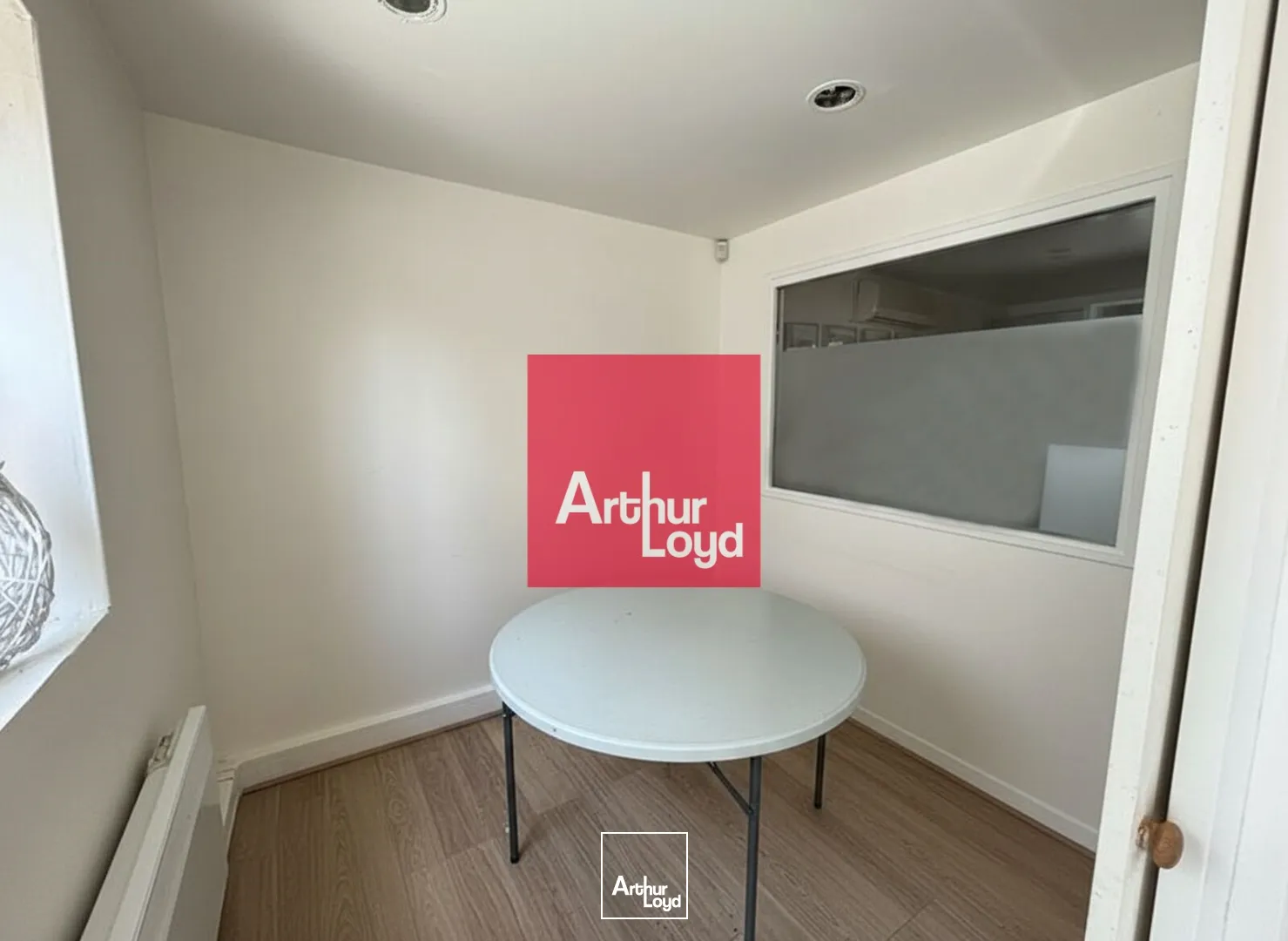 Locaux d'activité & Entrepôts - Location - GIERES - 38610 - 135-135 - 7870442