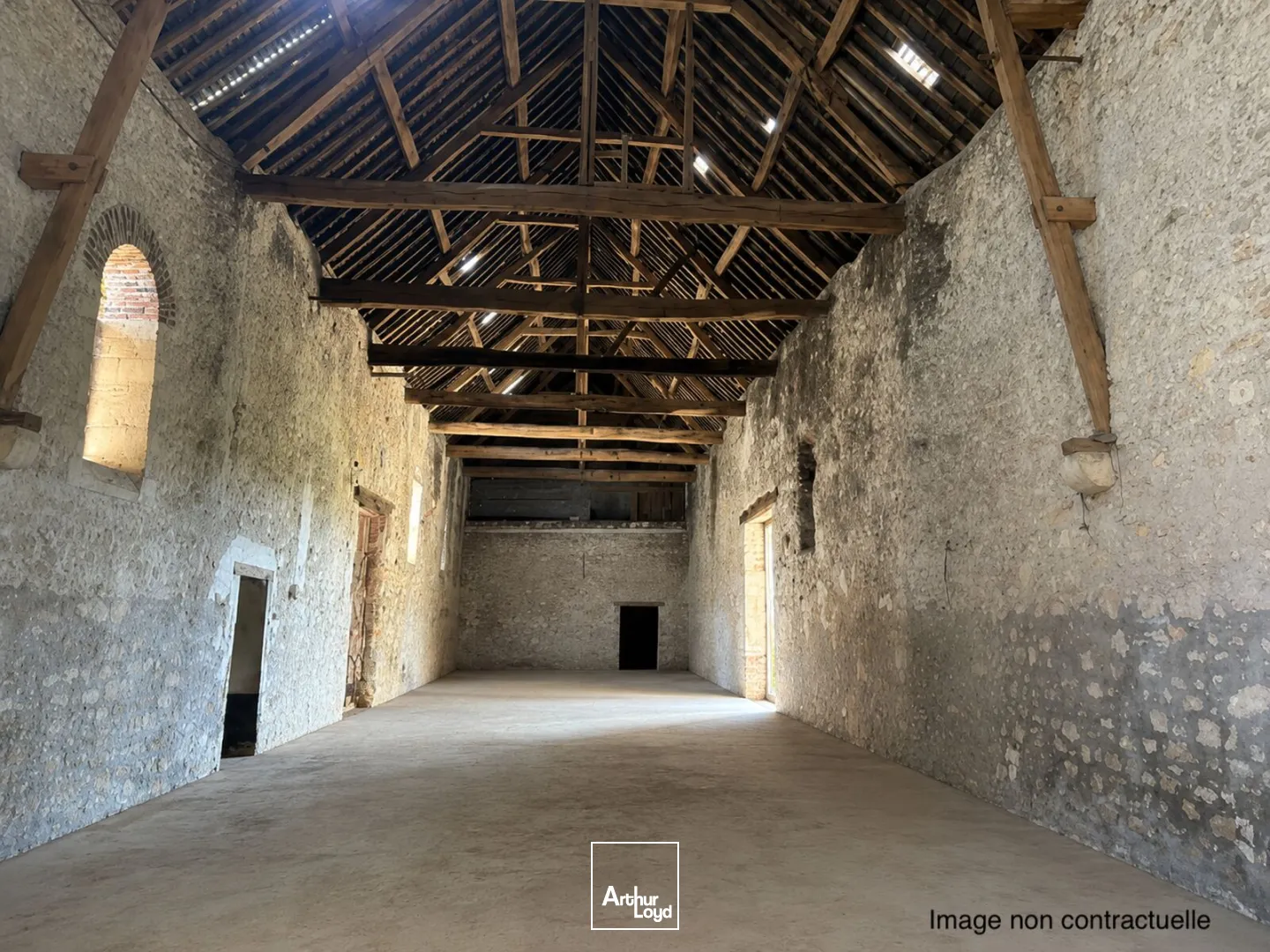 Locaux d'activité & Entrepôts - Location - CHAMANT - 60300 - 273-273 - 7870458