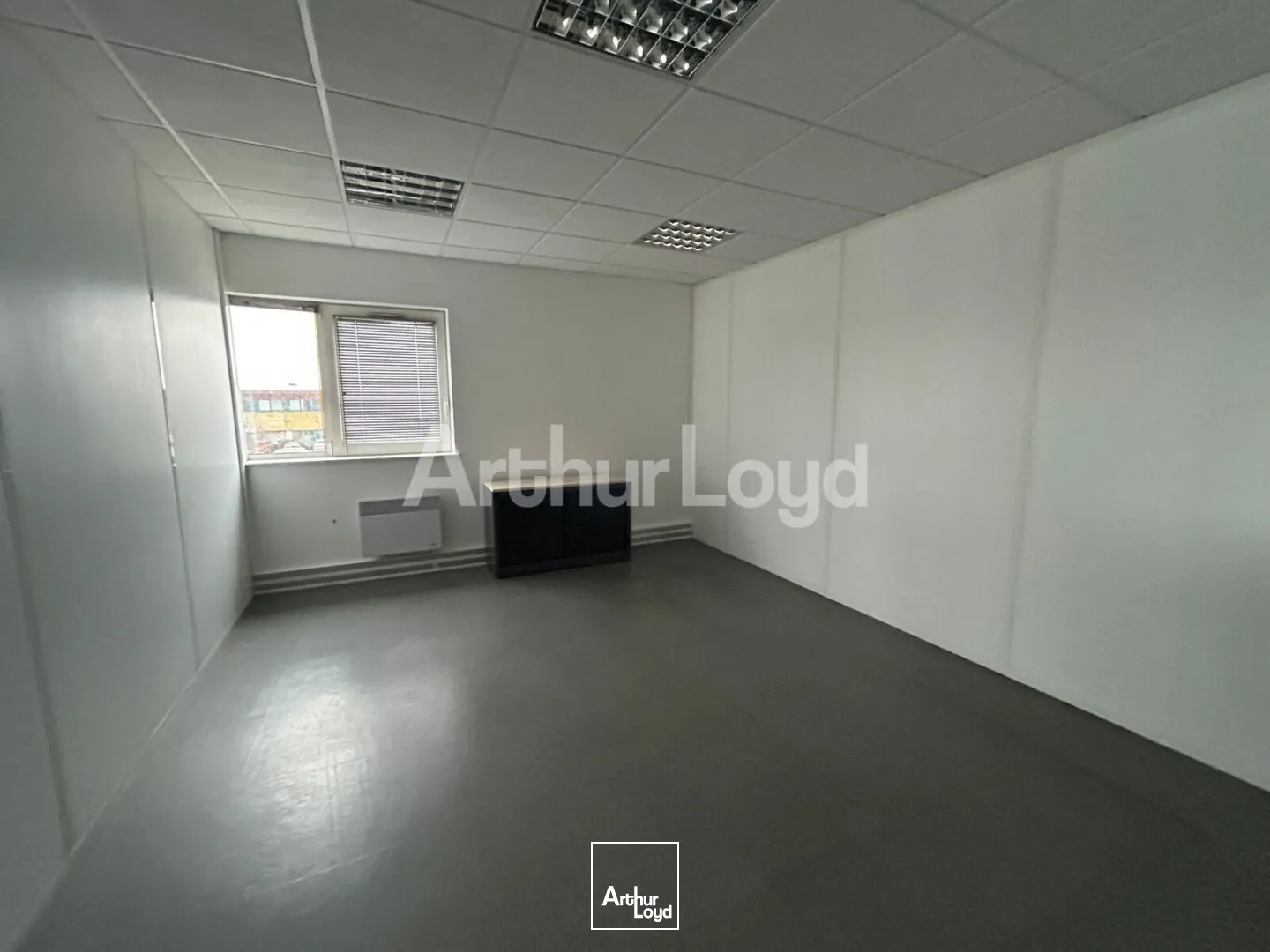 Bureaux - Location - ROUVIGNIES - 59220 - 260-260 - 7871864