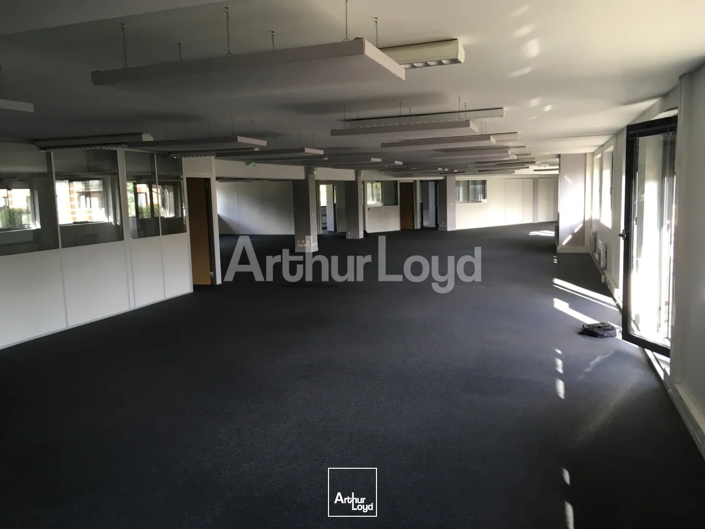 Bureaux - Location - VILLENEUVE D'ASCQ - 59650 - 506.16-1727.52 - 7874410