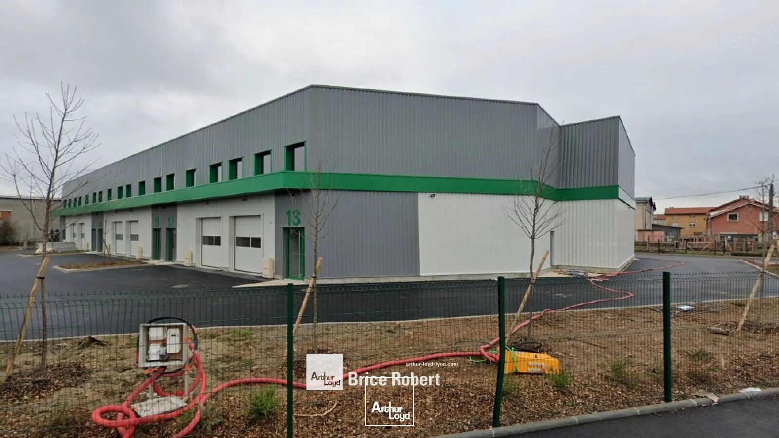 Locaux d'activité & Entrepôts - Location - MIONS - 69780 - 154-308 - 7876366