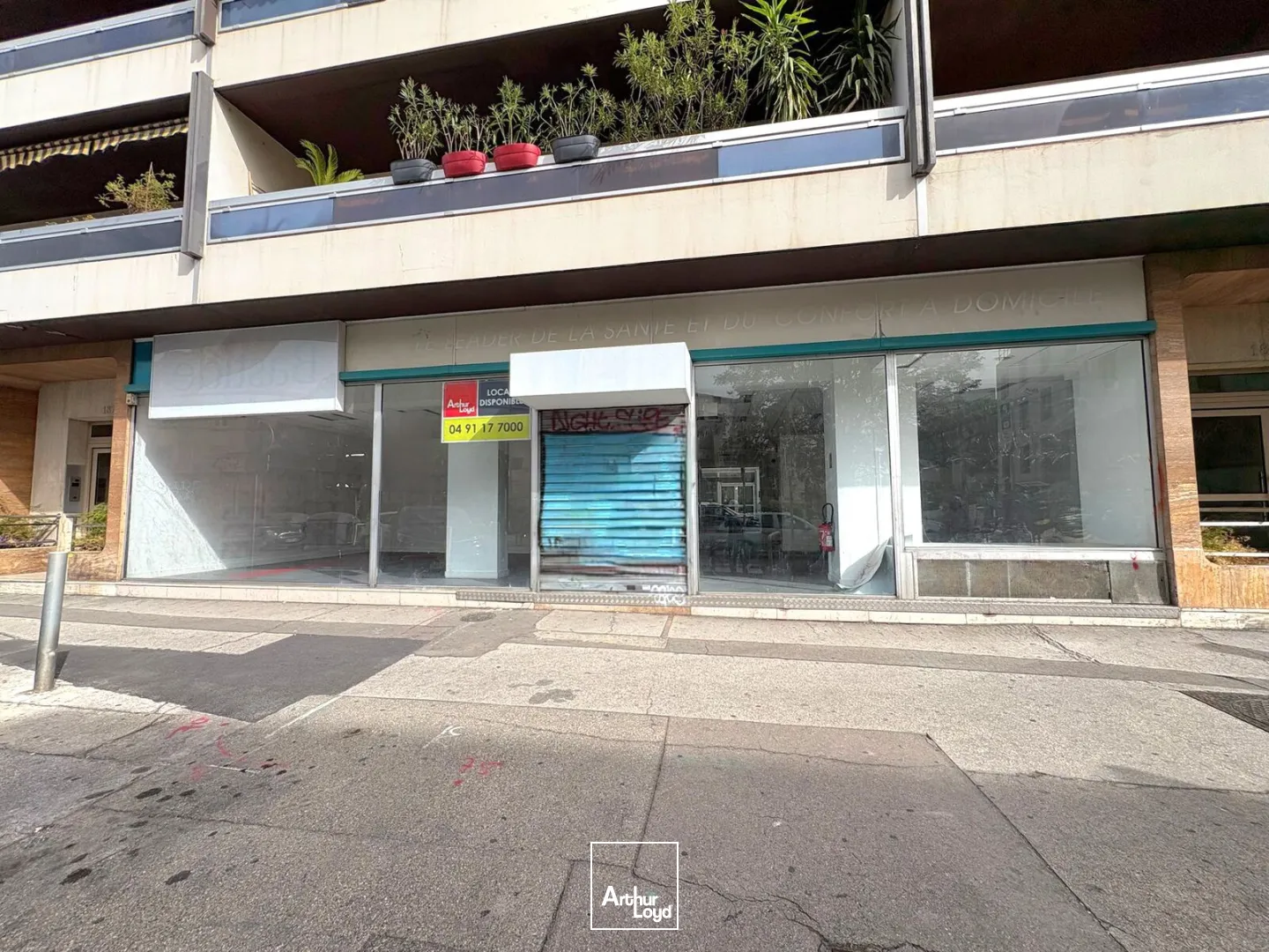 Locaux commerciaux - Location - MARSEILLE - 13005 - 875-875 - 7876541