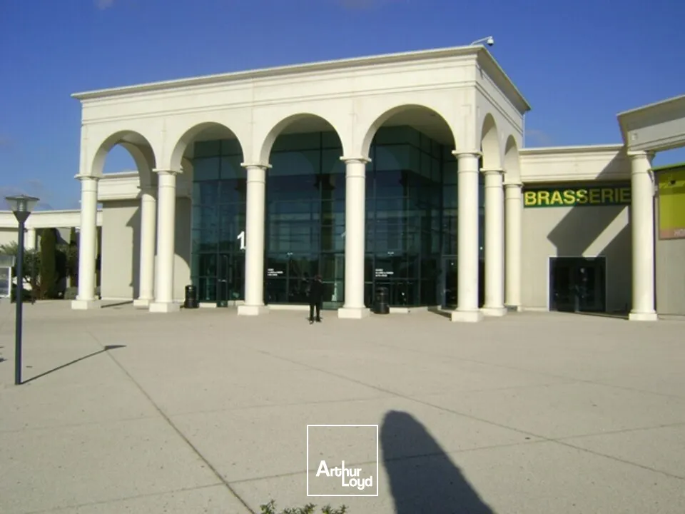 Locaux commerciaux - Location - LES ANGLES - 30133 - 63-63 - 7876582