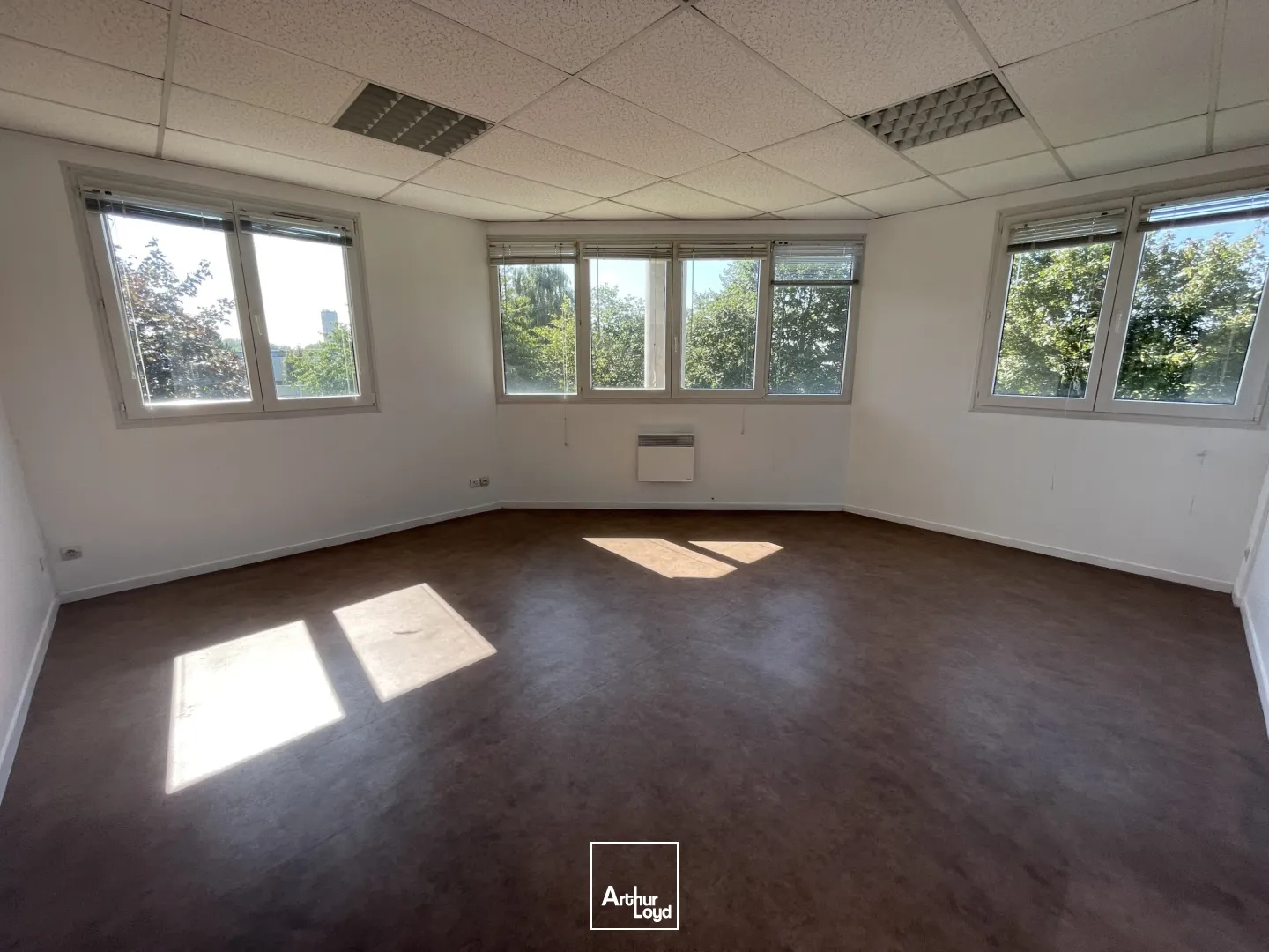 Bureaux - Location - BEAUVAIS - 60000 - 256-256 - 7876832