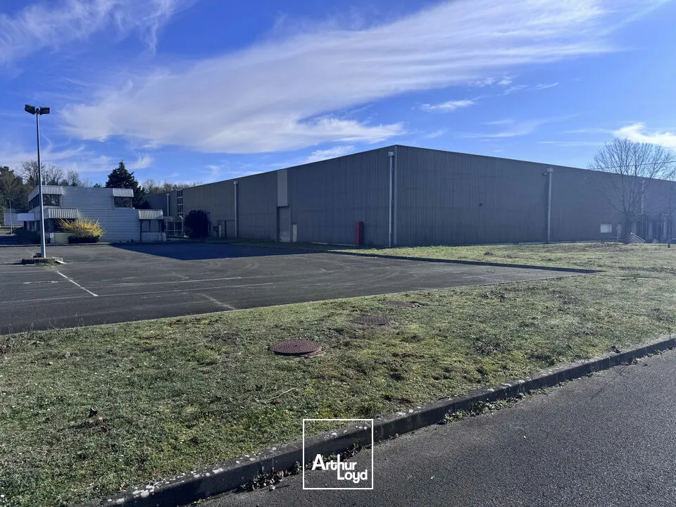 Locaux d'activité & Entrepôts - Vente - NERSAC - 16440 - 16500-16500 - 7877083