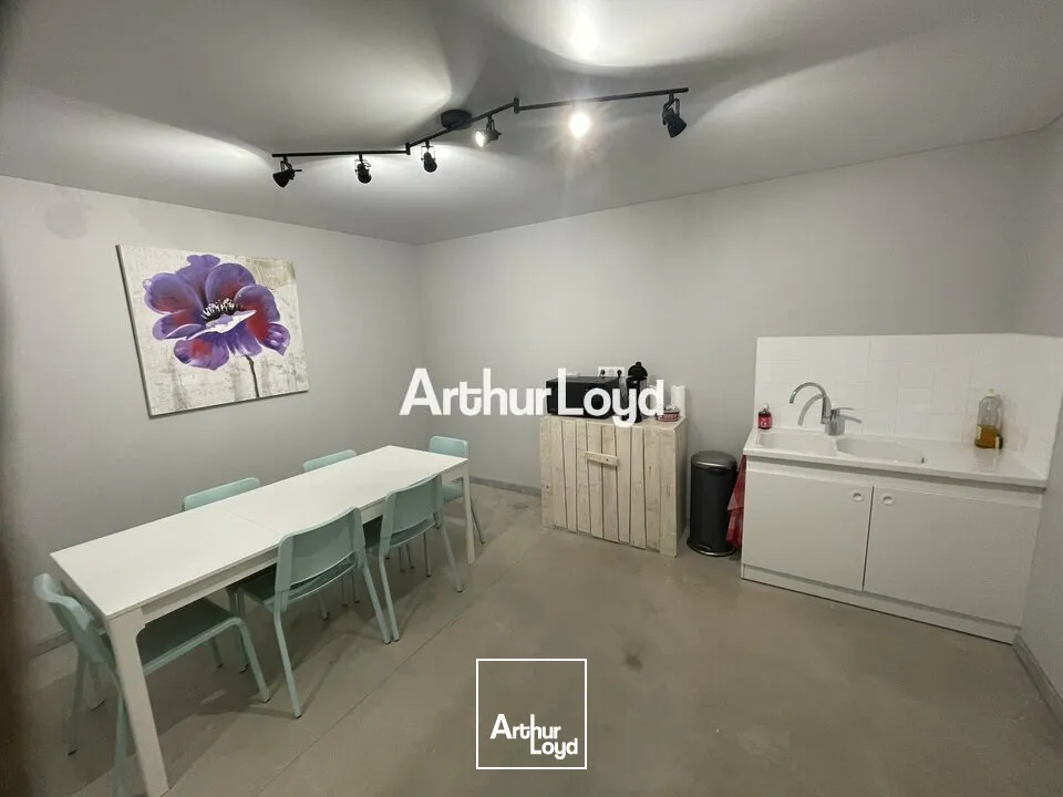 Locaux commerciaux - Location - CORMONTREUIL - 51350 - 530-530 - 7877479