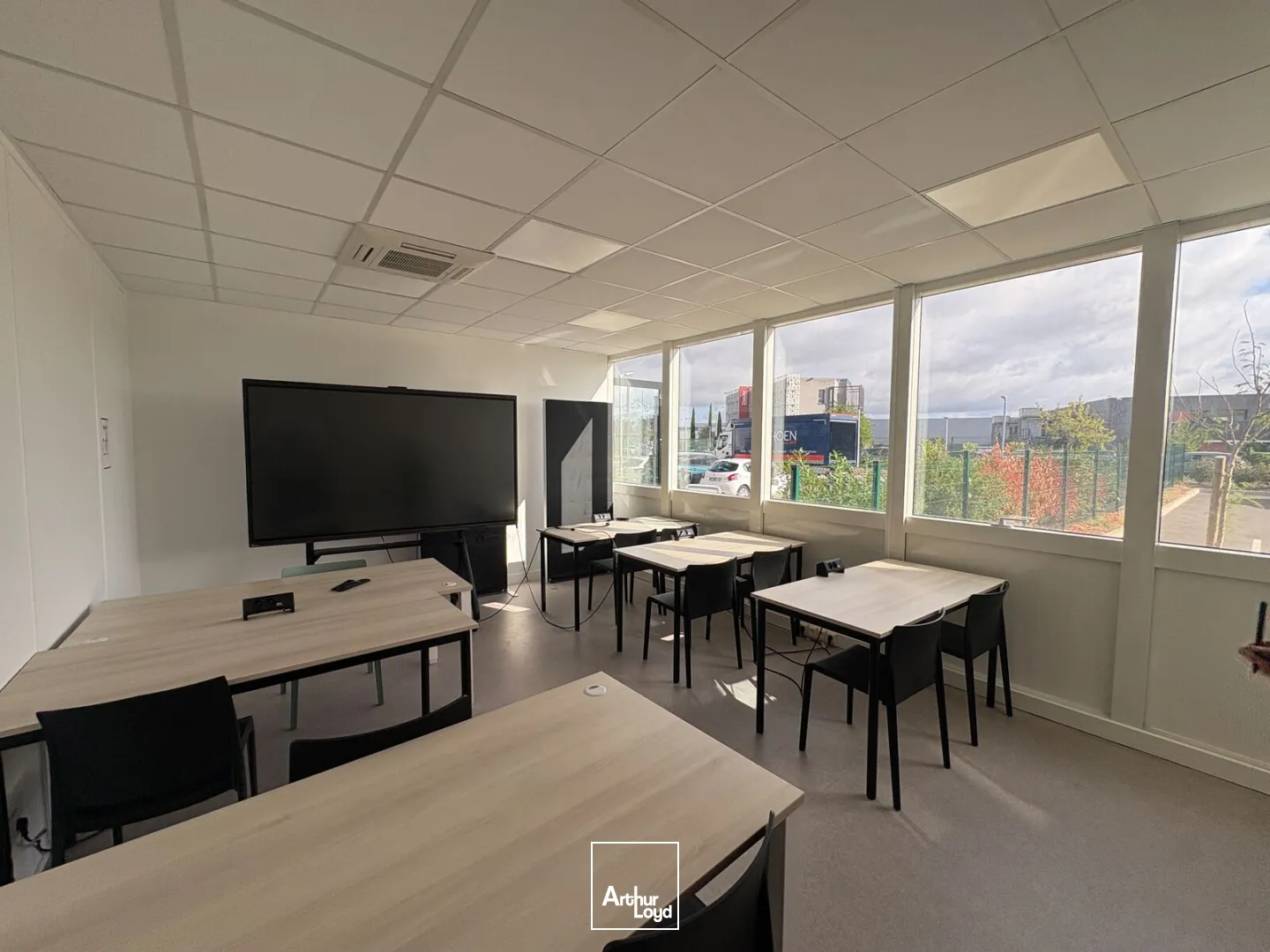 Bureaux - Location - OLIVET - 45160 - 770-770 - 7877702