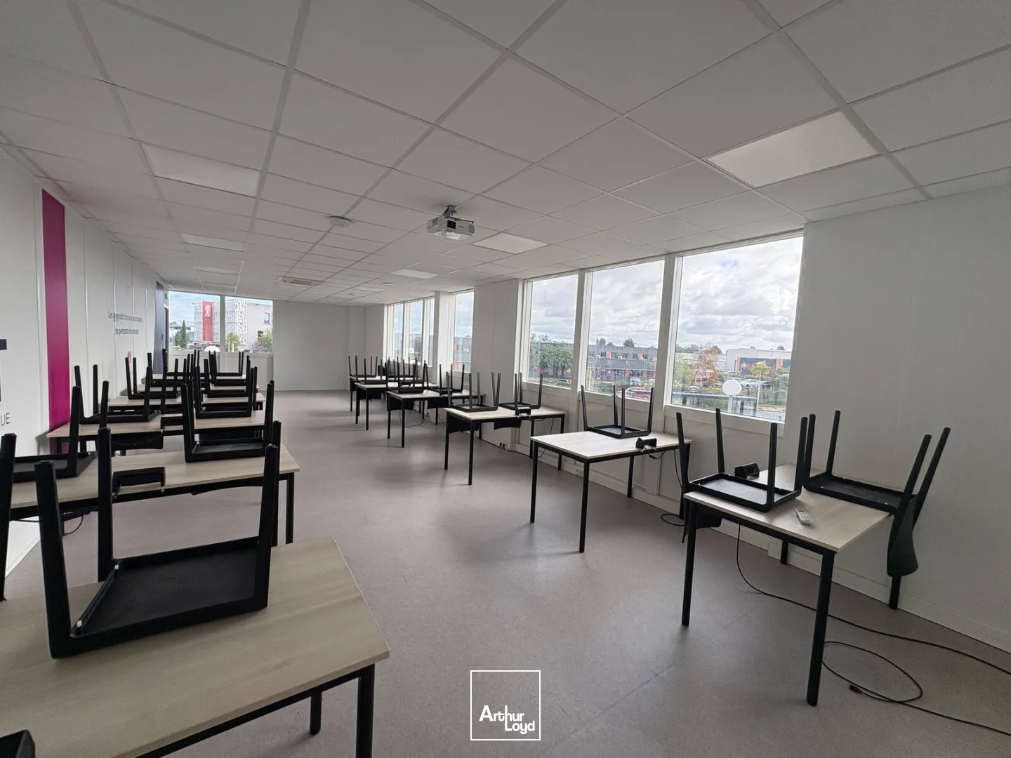 Bureaux - Location - OLIVET - 45160 - 770-770 - 7877706