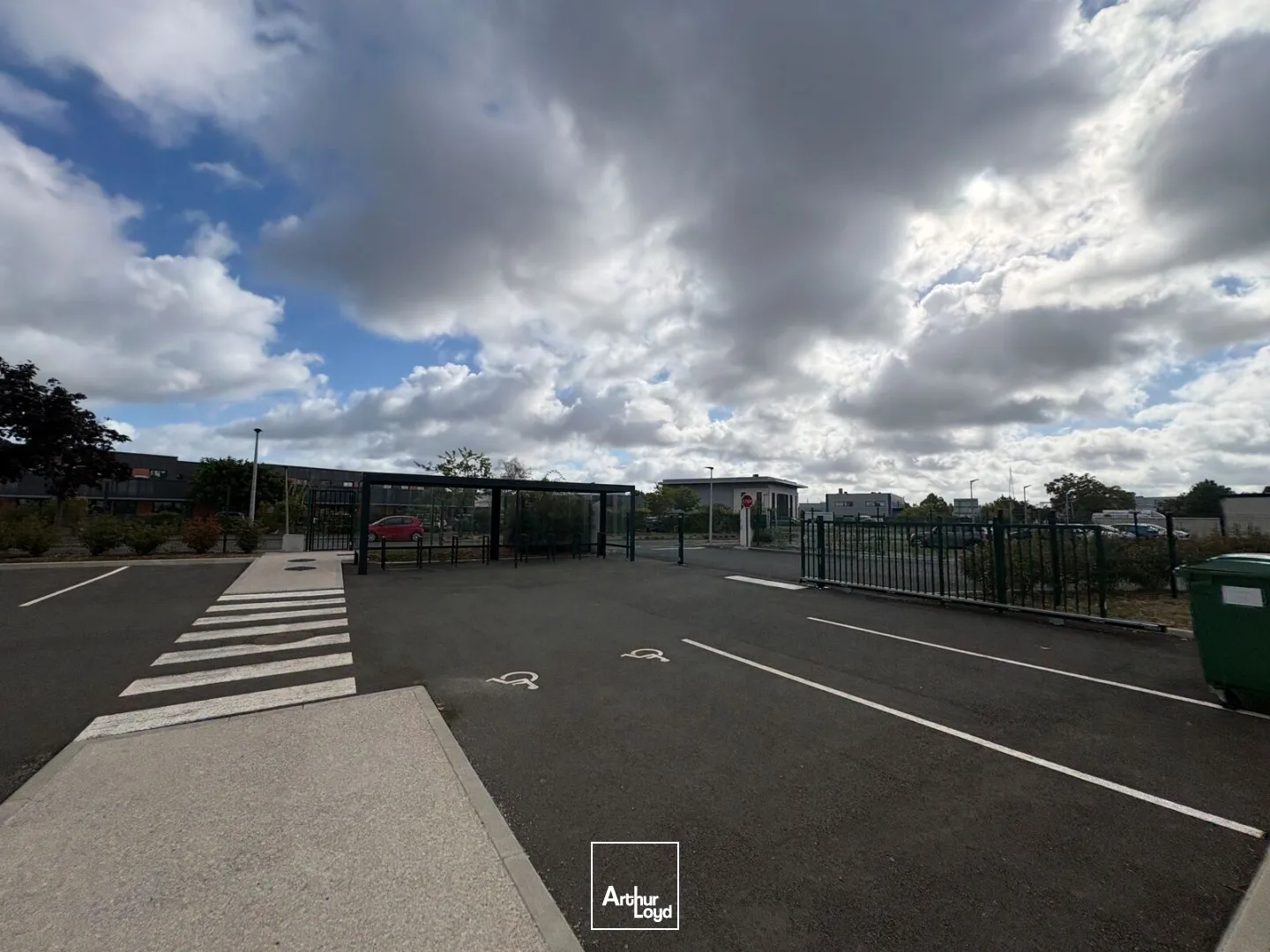 Bureaux - Location - OLIVET - 45160 - 770-770 - 7877694