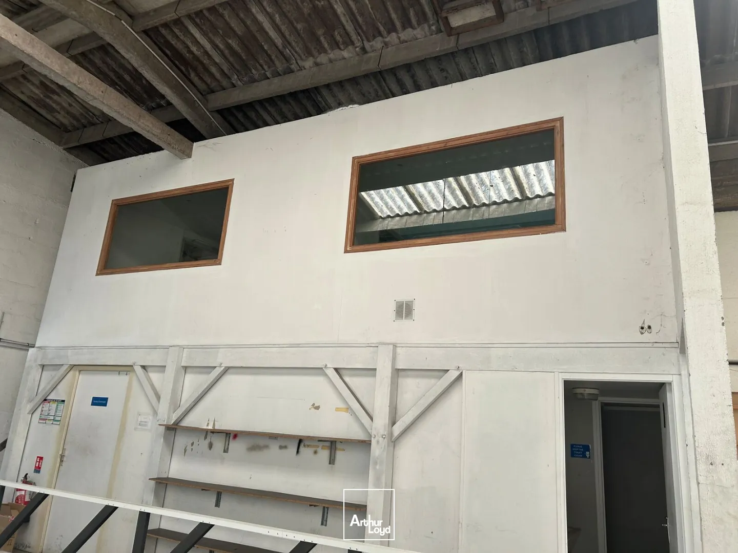 Locaux d'activité & Entrepôts - Location - SAINT NAZAIRE - 44600 - 200-467 - 7877787