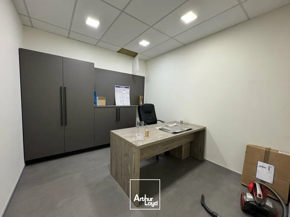 Locaux commerciaux - Location - CHAMBRAY LES TOURS - 37170 - 550-550 - 7877814