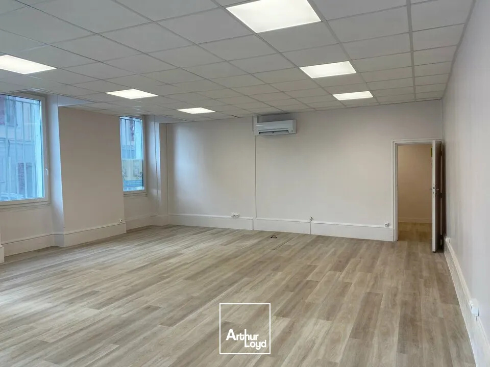 Locaux commerciaux - Location - CHALON SUR SAONE - 71100 - 64-64 - 7878312